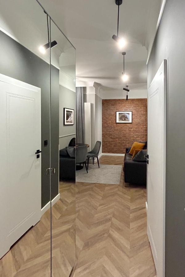 Labo Apartment Metro Mlociny Warsaw Exterior photo